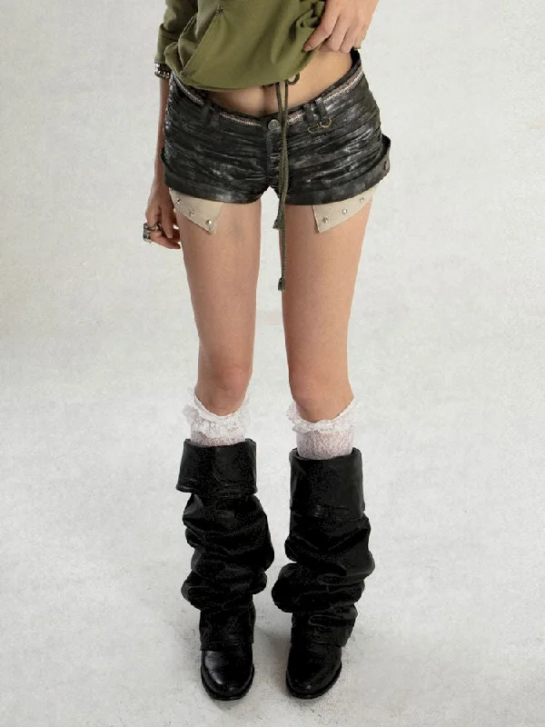 Weekend Bargains to Relish Drill Button Pleated Hottie Low Rise Shorts [S0000008483]