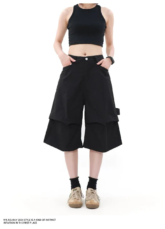 Final Offer Clean Fit Pleated Detail Shorts