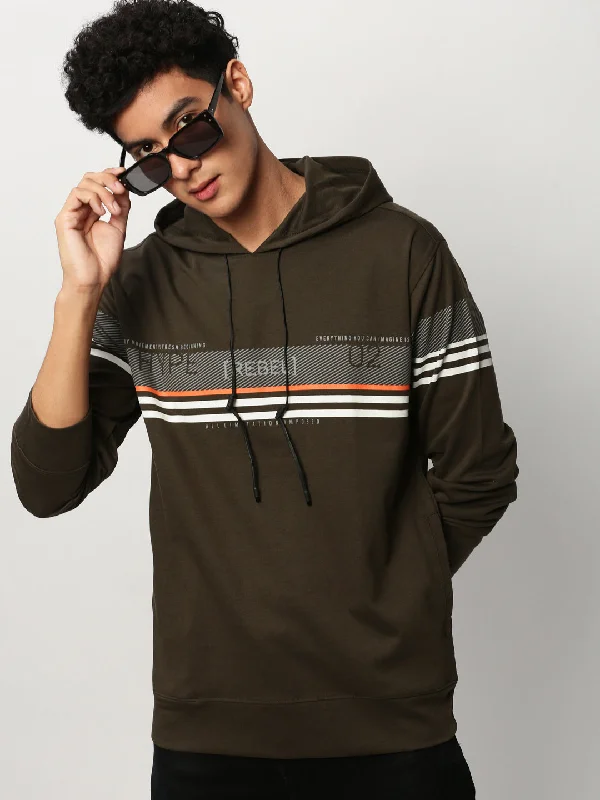 Reduced Price Men Green Graphics Casual Sweatshirts