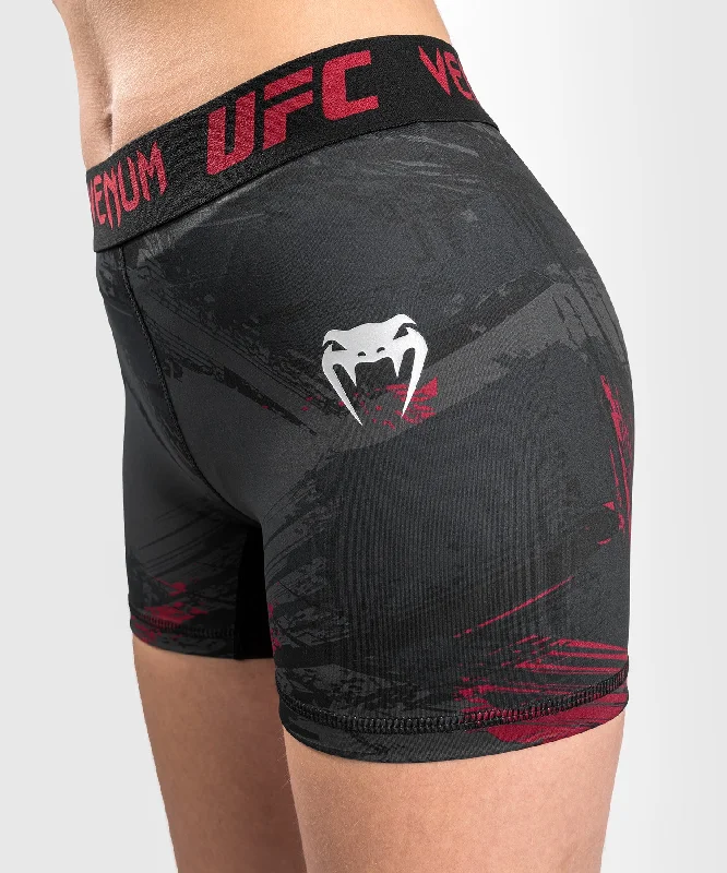 Weekend Specials Just for You UFC Venum Authentic Fight Week 2.0 Women’s Vale Tudo Short - Black/Red Weekend Specials Just for You UFC Venum Authentic Fight Week 2.0 Women’s Vale Tudo Short - Black/Red