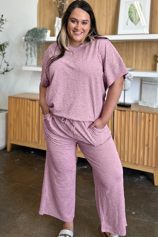 Weekend Deal Texture Short Sleeve Top and Pants Set
