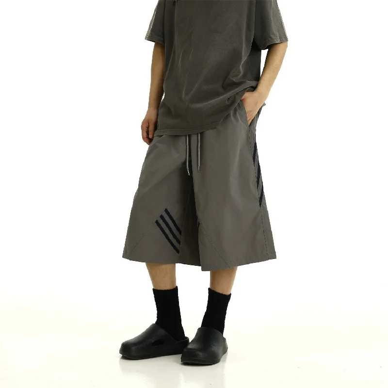 Stock Clearance Striped Lines Adjustable Shorts