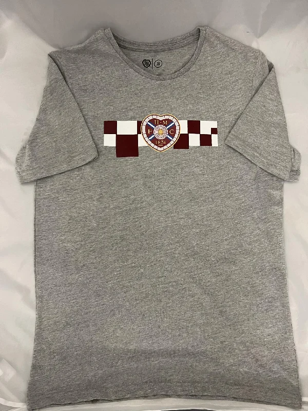 Year-End Deals Grey T-Shirt Crest & Checkered Detail