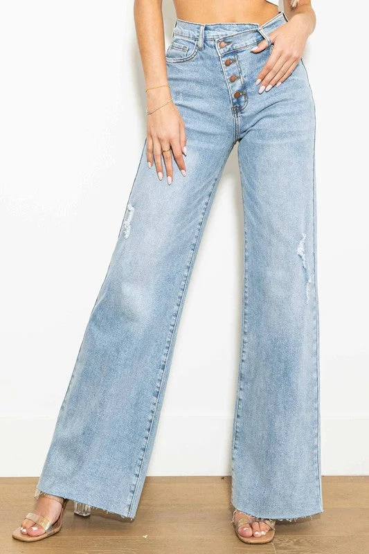 Weekend Special Criss Cross High Waisted Wide Leg Jeans in Light Stone